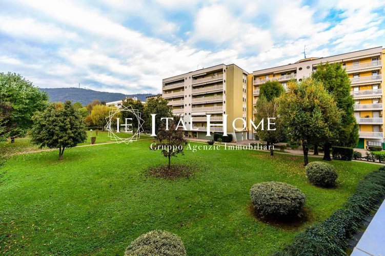 Conca fiorita, Bilocale + Servizi + Box Doppio Bergamo