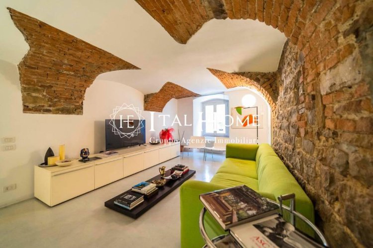 Città alta - Piazza Mercato delle Scarpe, Occasionissima!