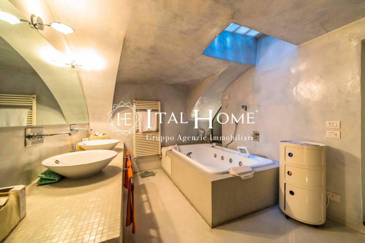 Città alta - Piazza Mercato delle Scarpe, Occasionissima! Bergamo