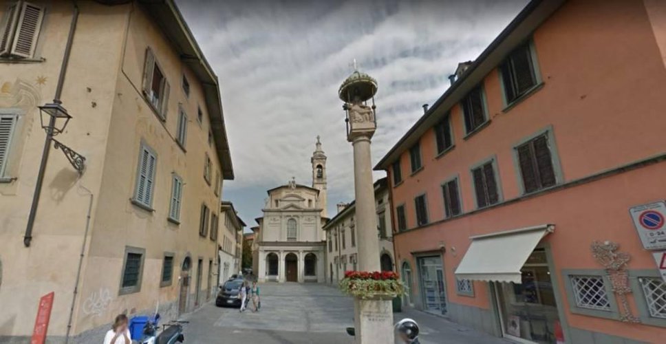 Borgo s. Caterina, Vendesi Trilocale con box incluso Bergamo