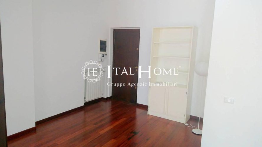 Centro città, Vendesi Quadrilocale con autorimessa! Bergamo