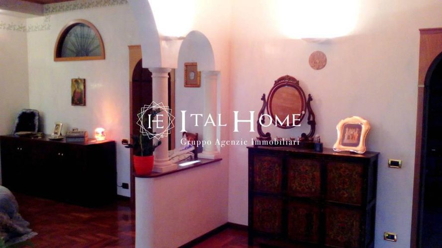 Vendesi bellissima soluzione in Centro con terrazza Bergamo