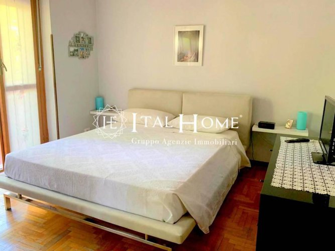 CONCA FIORITA, VENDESI PIANO ALTO TERRAZZATO, CON BOX Bergamo