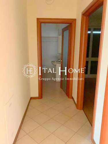 Ponteranica, vendesi soluzione trilocale con cantina Bergamo