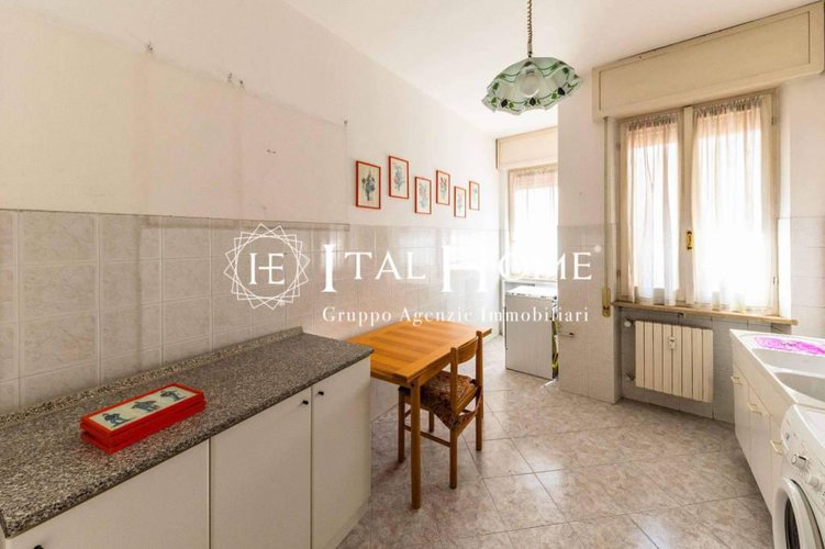 Conca Fiorita, Vendesi grande appartamento con box Bergamo