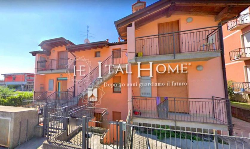 Prezzo ribassato, Torre Boldone, vendesi open space + serviz Torre Boldone