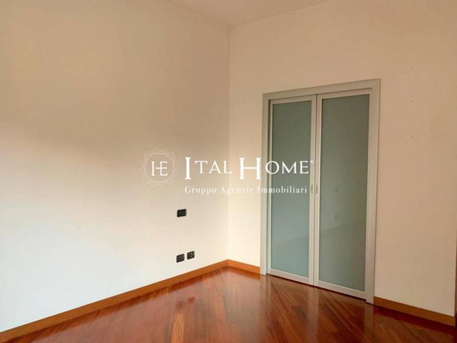 Centralissimo, Vendesi Pentalocale + doppi servizi Bergamo