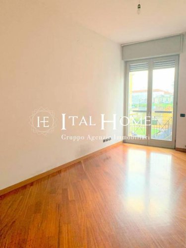 Centralissimo, Vendesi Pentalocale + doppi servizi Bergamo