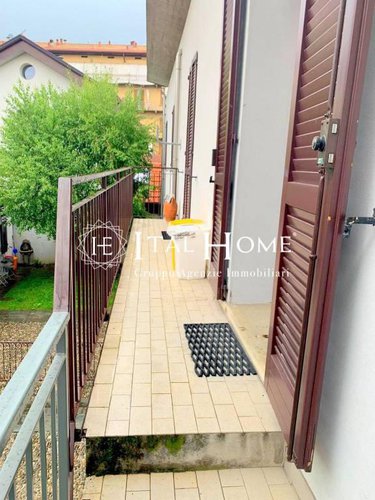 Centro città, vendesi porzione di casa con posto auto Bergamo