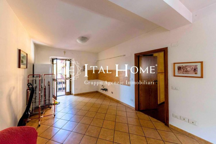 Borgo Palazzo, Vendesi Trilocale + Servizi, affare! Bergamo