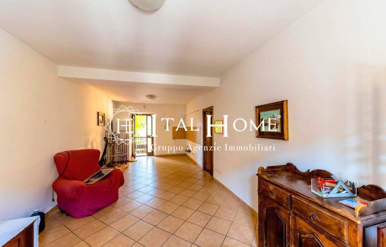 Borgo Palazzo, Vendesi Trilocale + Servizi, affare! Bergamo