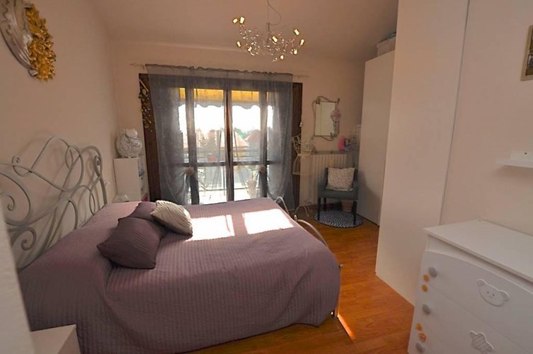 AMPIO BILOCALE CON DOPPIO TERRAZZO VIVIBILE Calusco d'Adda