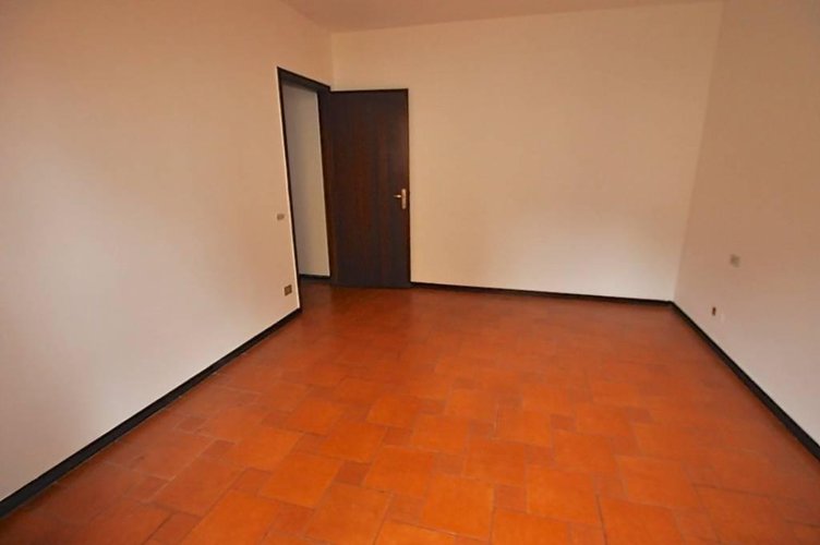 AMPIO TRILOCALE IN VENDITA A VILLA D'ADDA Villa d'Adda