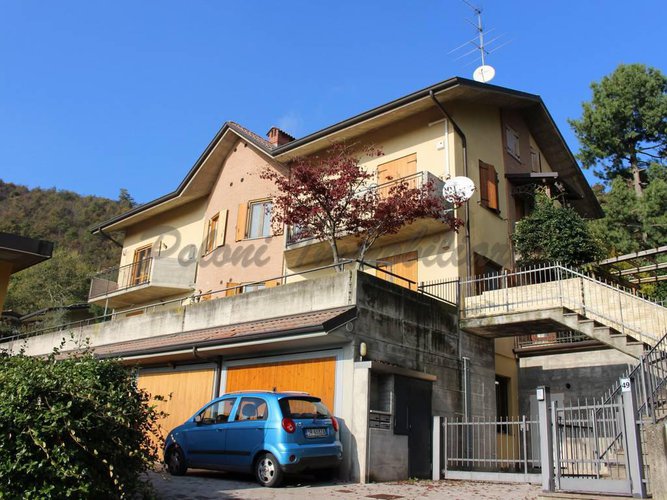 Albano Sant'Alessandro, quadrilocale in posizione panoramica Albano Sant'Alessandro