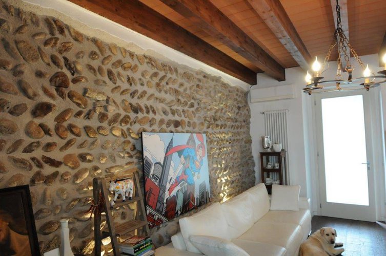 1072P Curno bilocale ristrutturato in contesto d'epoca 60mq Curno