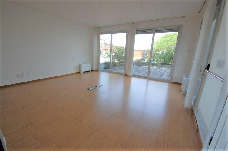 A779P Lallio ufficio 210mq