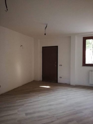 Trilocale in corte Osnago