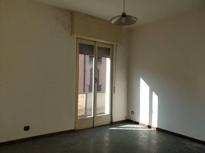 AFFACCIATO SULLA VIA PRINCIPALE DEL CENTRO Imbersago