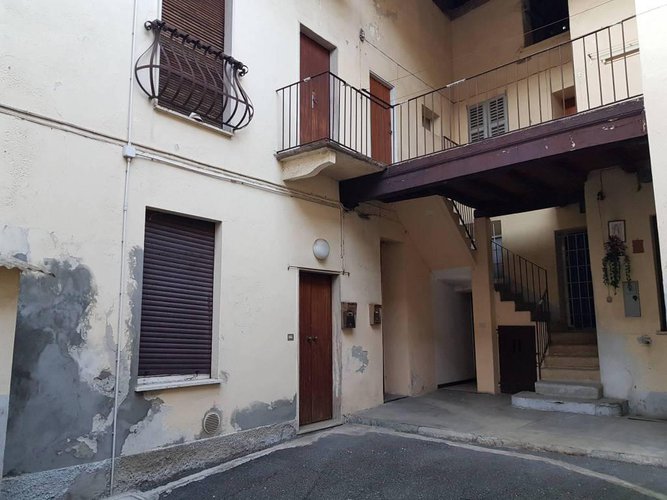 Realizza il tuo Sogno, Abitazione con Bed & Breakfast Merate