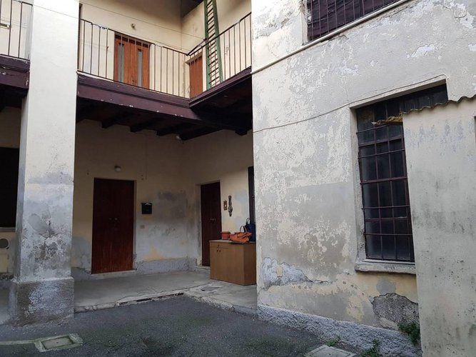 Realizza il tuo Sogno, Abitazione con Bed & Breakfast Merate