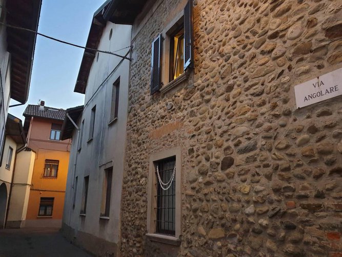 Realizza il tuo Sogno, Abitazione con Bed & Breakfast Merate