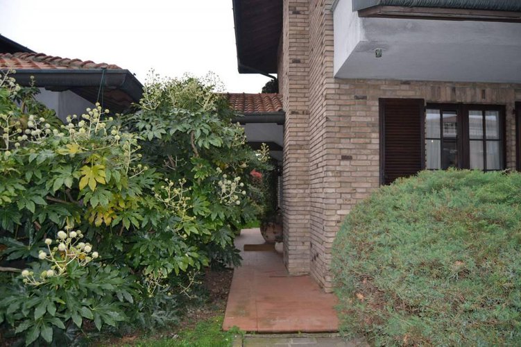Villa indipendente cabiate Cabiate