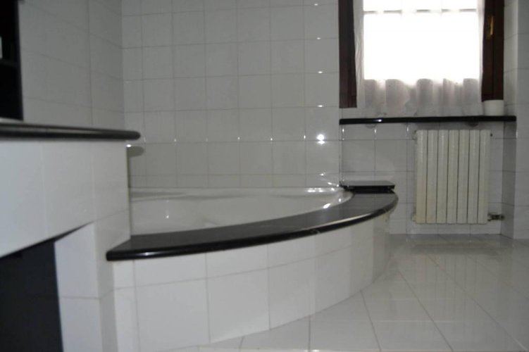 Villa indipendente cabiate Cabiate