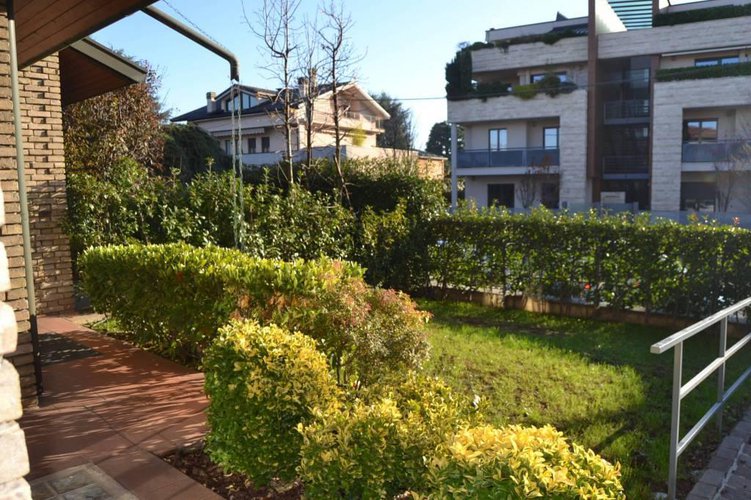 villa a schiera cabiate Cabiate