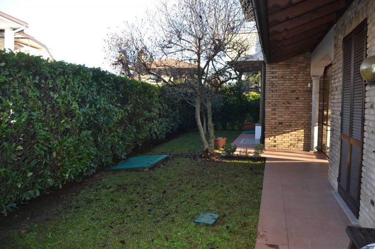 villa a schiera cabiate Cabiate