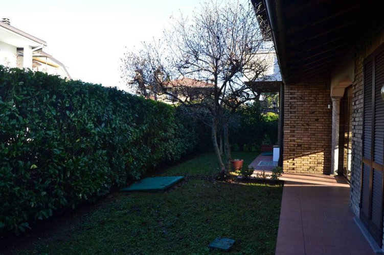 villa a schiera cabiate Cabiate