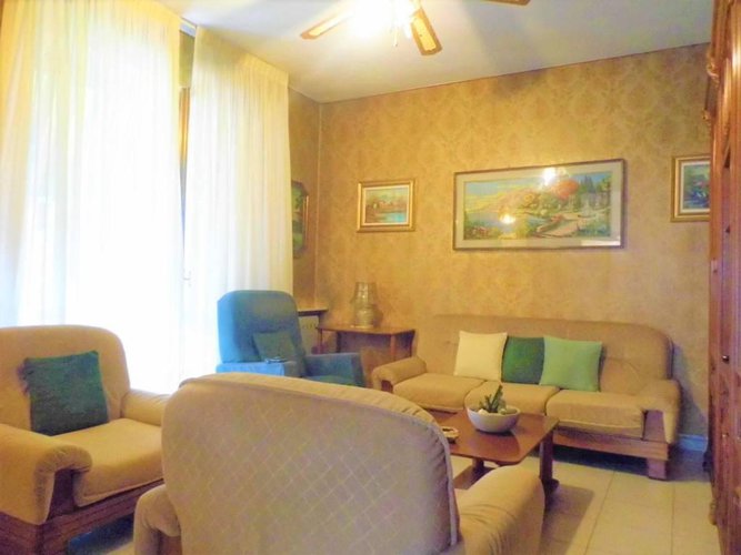 posizione centrale e residenziale Carobbio degli Angeli