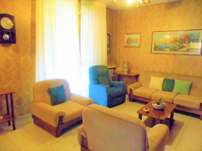 posizione centrale e residenziale Carobbio degli Angeli