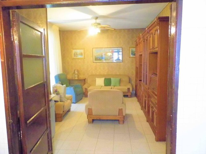 posizione centrale e residenziale Carobbio degli Angeli