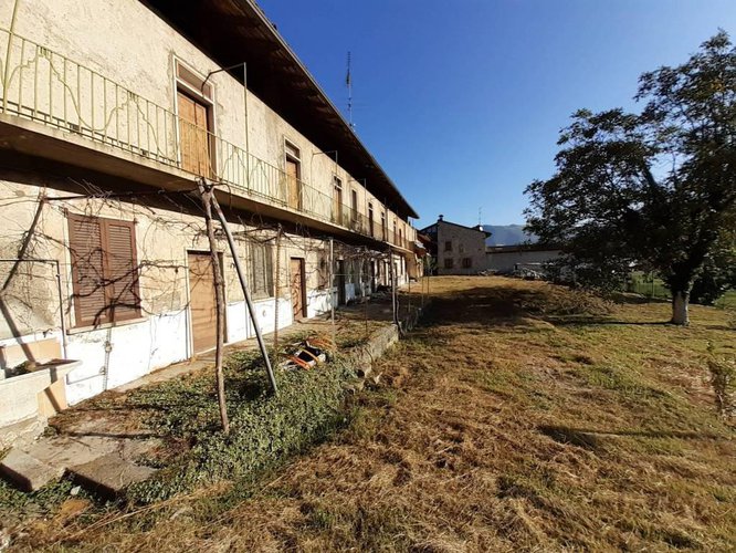 FRONTE STRADA Trescore Balneario