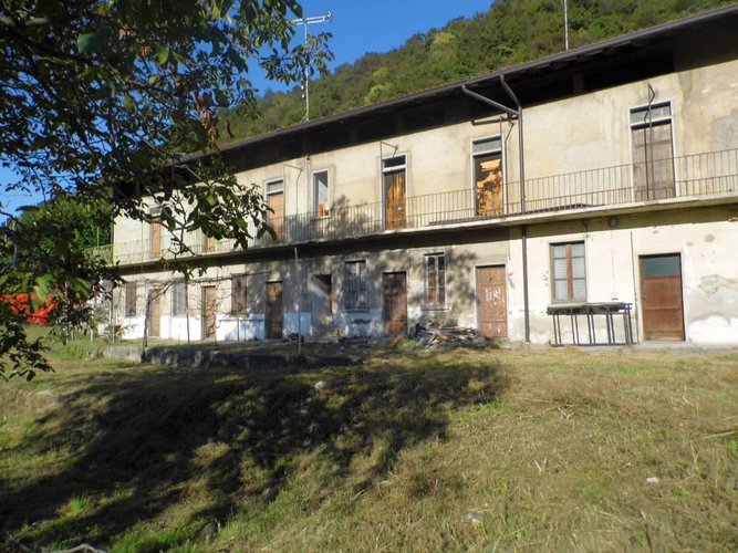 FRONTE STRADA Trescore Balneario