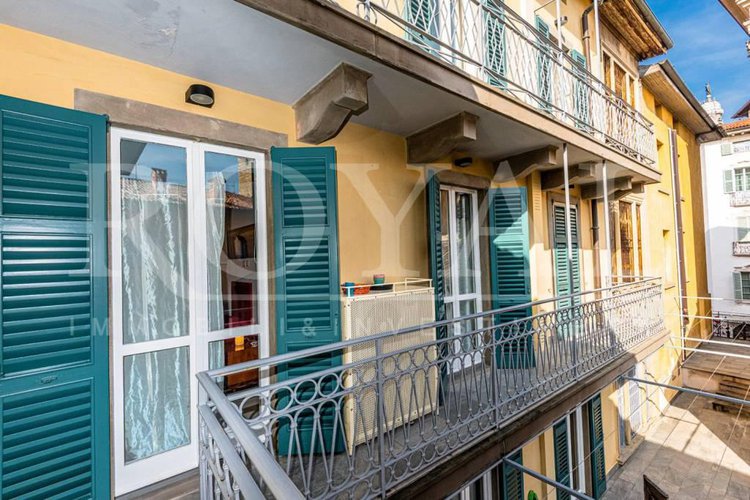 Piazza Pontida - Quadrilocale ristrutturato Bergamo