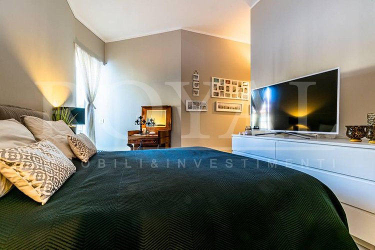 Adiacenze Via XX Settembre - Quadrilocale ristrutturato Bergamo