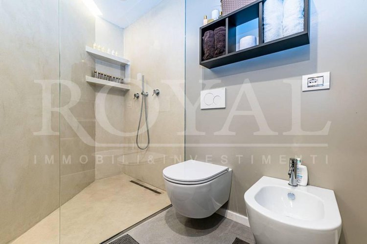 Adiacenze Via XX Settembre - Quadrilocale ristrutturato Bergamo