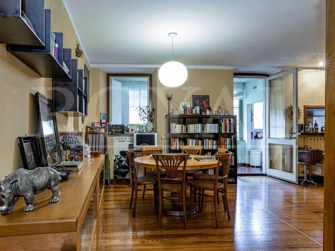 Via Broseta Alta - grande bilocale in contesto d'epoca Bergamo