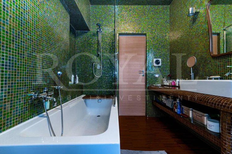 Via Broseta Alta - grande bilocale in contesto d'epoca Bergamo