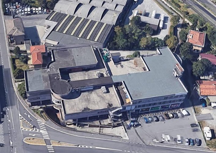 Centro commerciale espositivo e uffici Bergamo