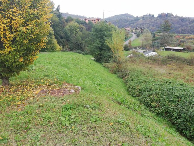 Vendesi terreno edificabile Scanzorosciate