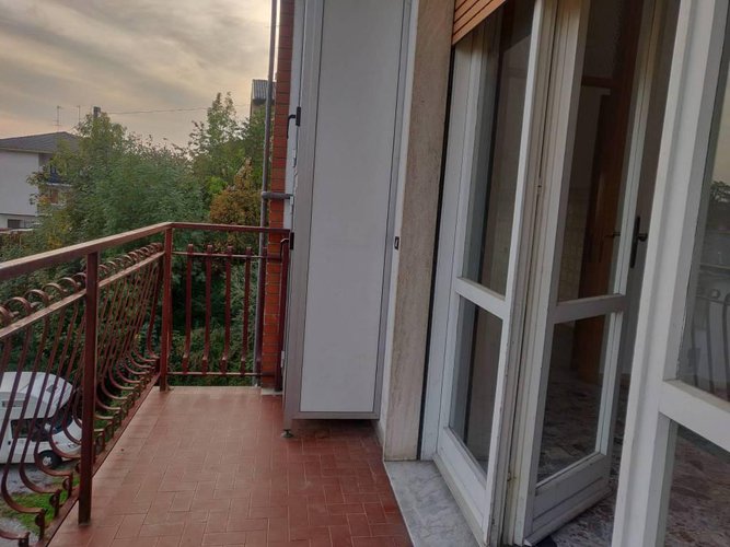 Quadrilocale con box, cantina e posto auto. Affare! Nembro