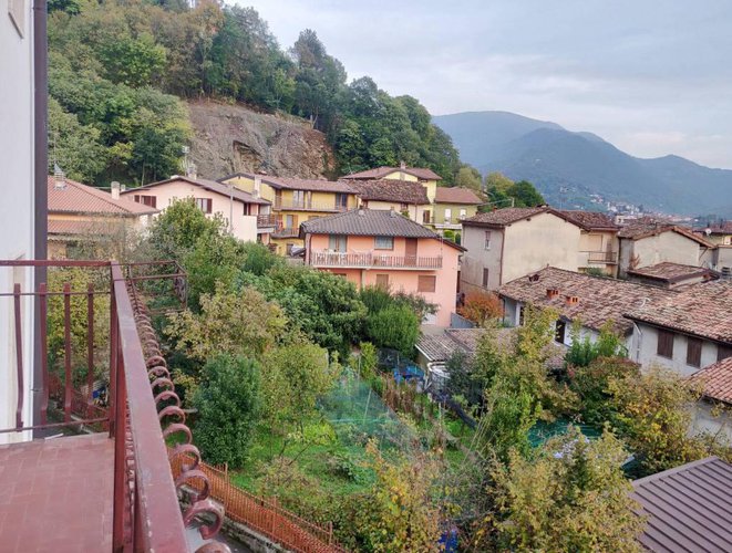 Quadrilocale con box, cantina e posto auto. Affare! Nembro