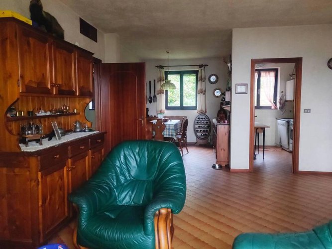 Villa unifamiliare immersa nel vedere con terreno Albino