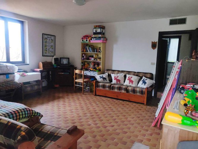 Villa unifamiliare immersa nel vedere con terreno Albino