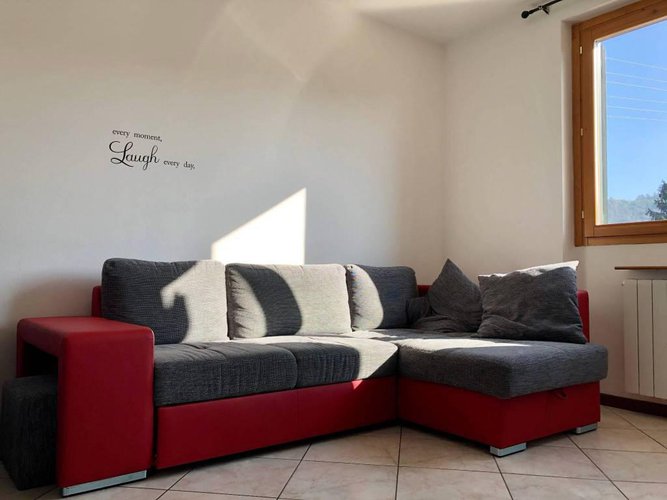 Grazioso trilocale con giardinetto di proprietà, arredato! Villa di Serio