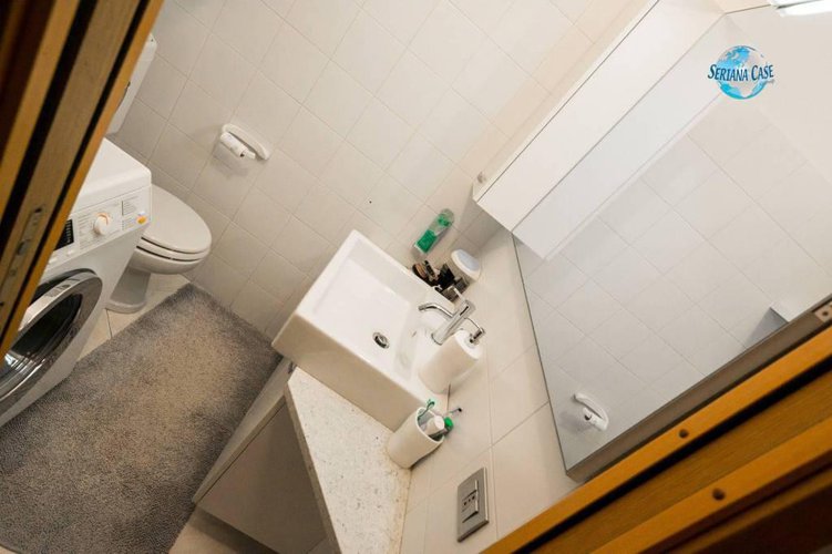 Grazioso quadrilocale con box doppio, arredato! Nembro