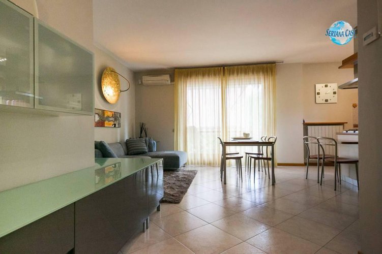 Grazioso quadrilocale con box doppio, arredato! Nembro