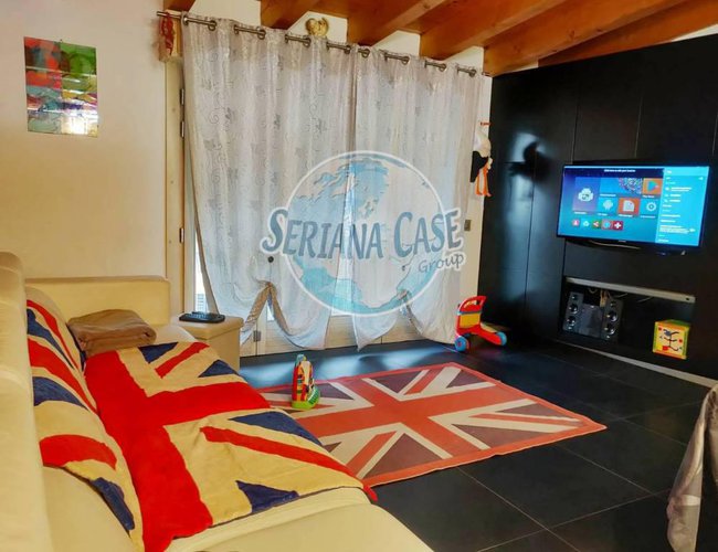 Grazioso trilocale con box doppio e posto auto Albino